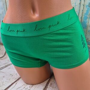 🍑5/$40 VS PINK Shortie Christmas Panty L